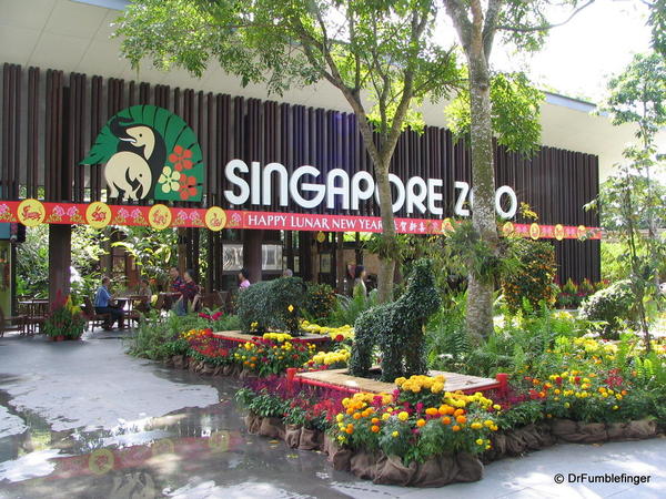 020 Singapore 2-2006. Zoo entrance